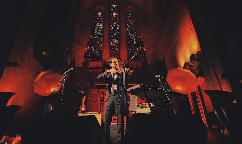 Andrew Bird’s Gezelligheid on Performance Now!